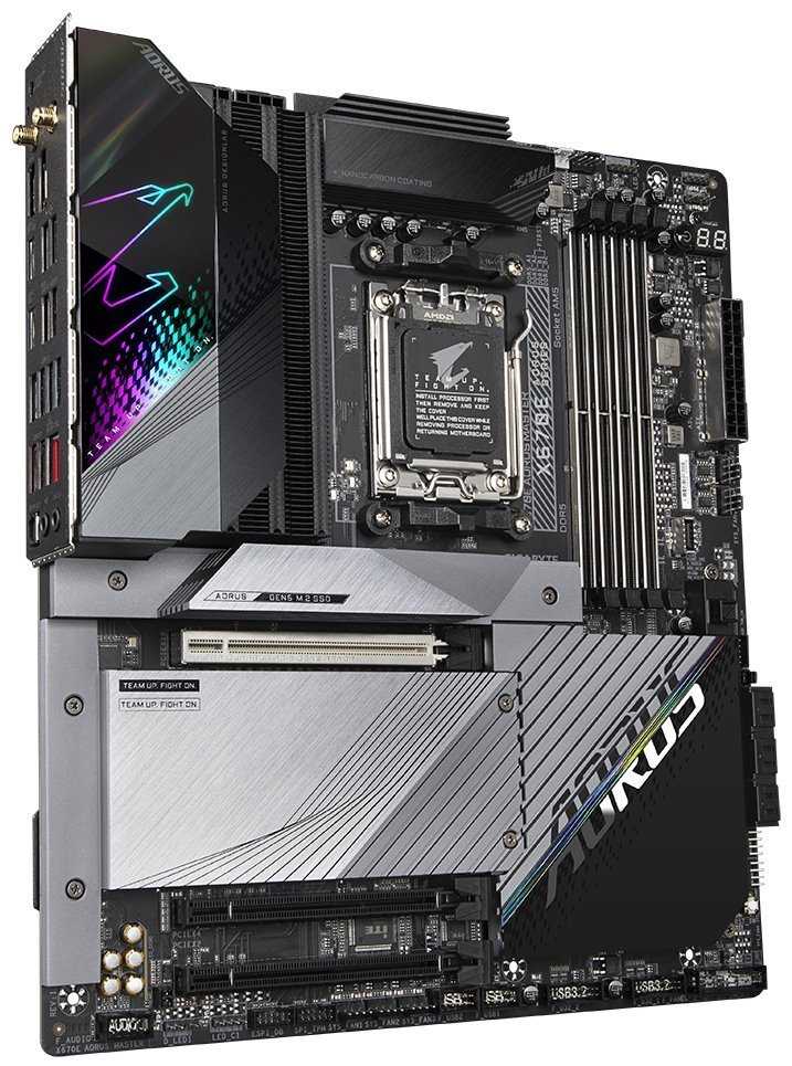 GIGABYTE X670E AORUS MASTER / AMD X670 / AM5 / 4x DDR5 DIMM / 4x M.2 / HDMI / DP / 2x USB-C / WiFi / EATX