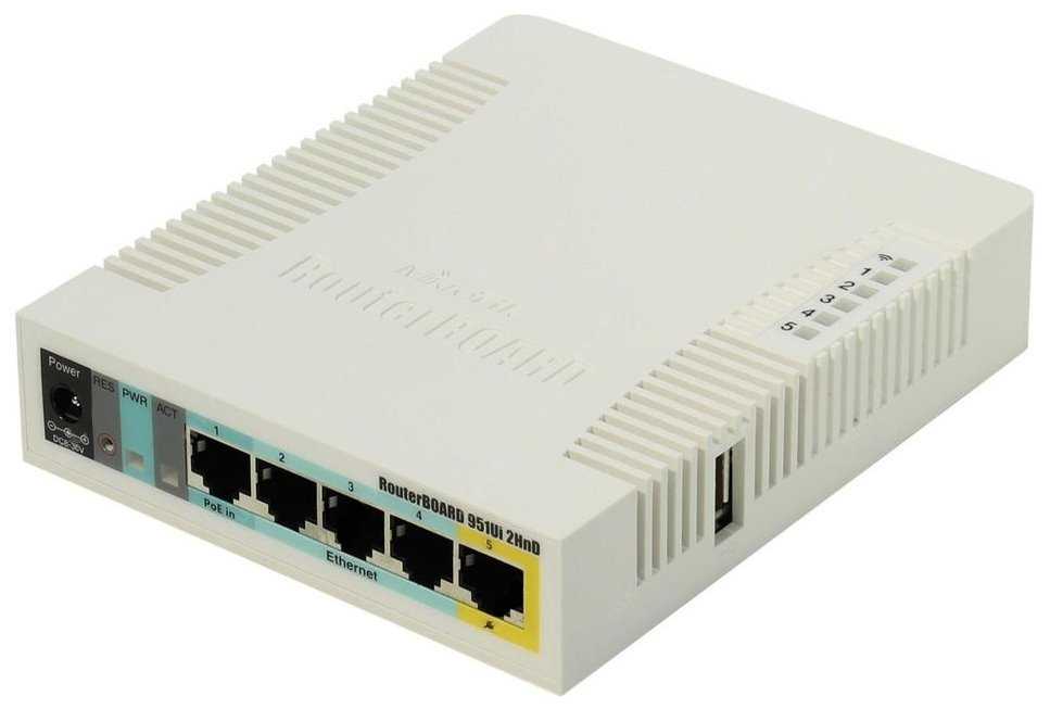 MikroTik RouterBOARD RB951Ui-2HnD 128 MB RAM/ 600 MHz/ 5x LAN/ 1x USB/ MIMO (2x2)/ 2.4Ghz 802b/g/n/, 1x PoE, vč L4