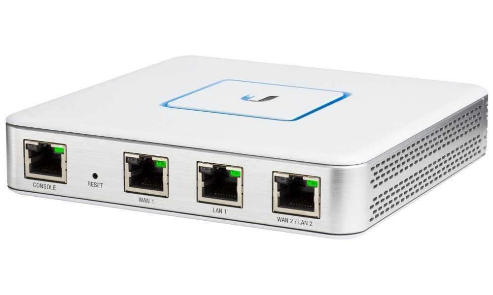 Ubiquiti UniFi Security Gateway - Router, 3x 1Gbit RJ45, Dual-Core 500MHz, RAM 512MB, DPI, IPS/IDS