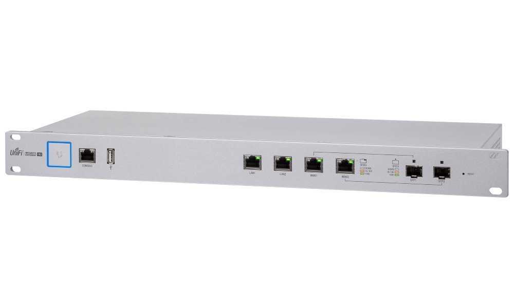 Ubiquiti UniFi Security Gateway Pro - Router, 4x 1Gbit RJ45, 2x 1Gbit SFP, CPU dual core 1GHz, RAM 2GB, DPI, IPS/IDS